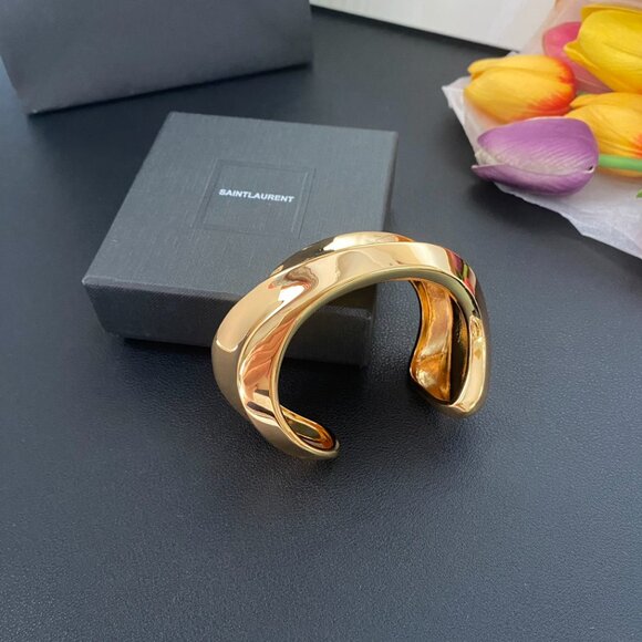 Authentic YSL Saint Laurent Statement Gold Cuff Bracelet - Bold & Chic - Picture 5 of 9